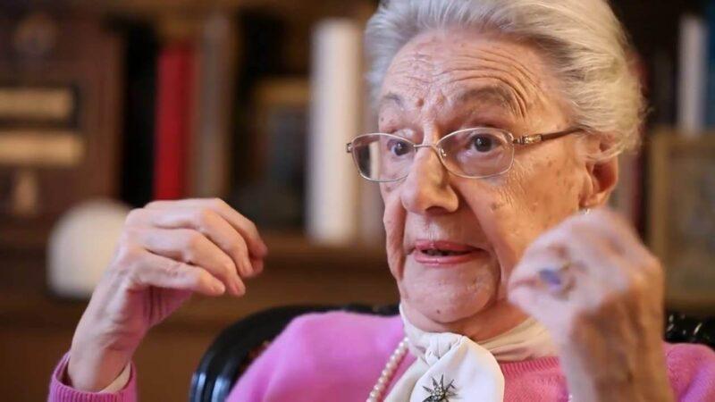 Betül Mardin Kadın Şiiri